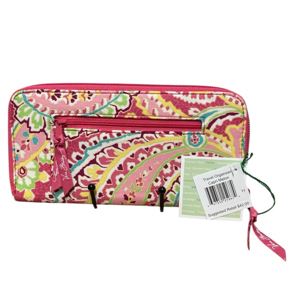 Vera Bradley travel organizer wallet retail $42 - Picture 2 of 4